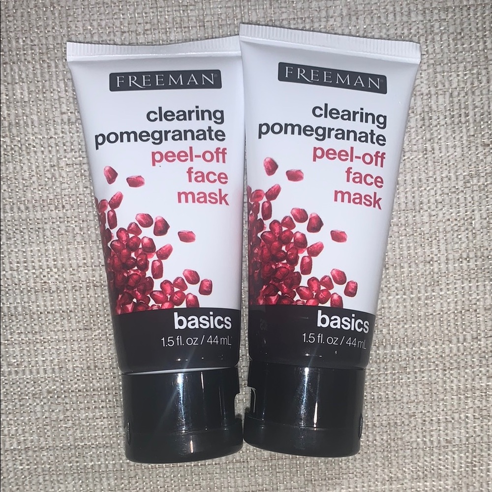 Clearing Pomegranate Peel-Off Face Mask - Black and Red